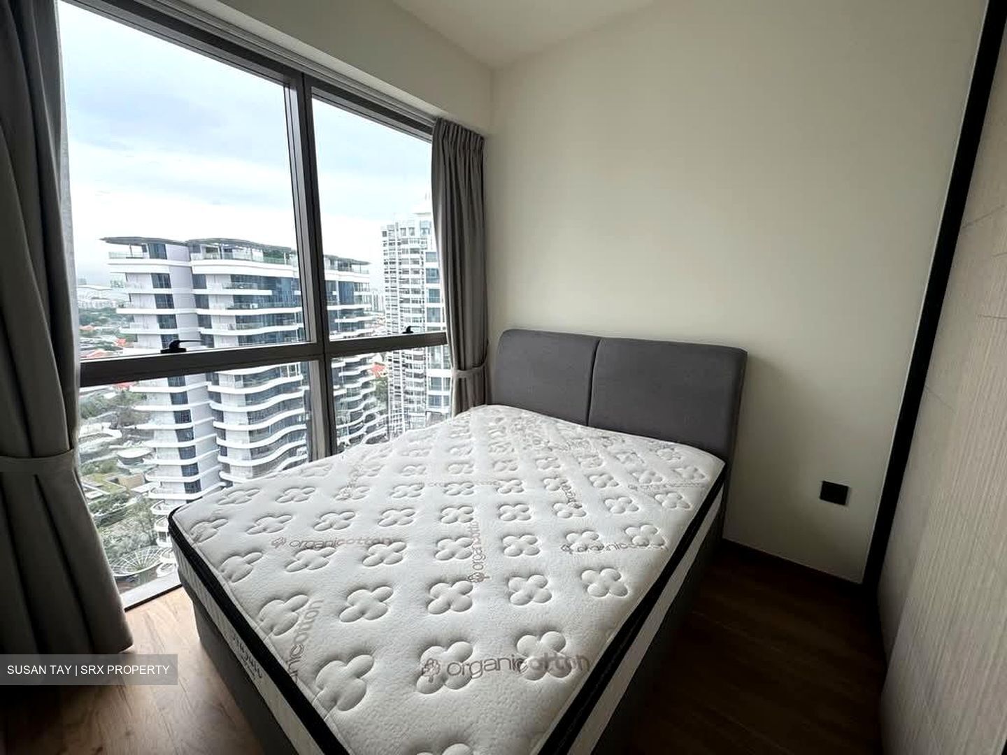 Coastline Residences (D15), Apartment #582336441